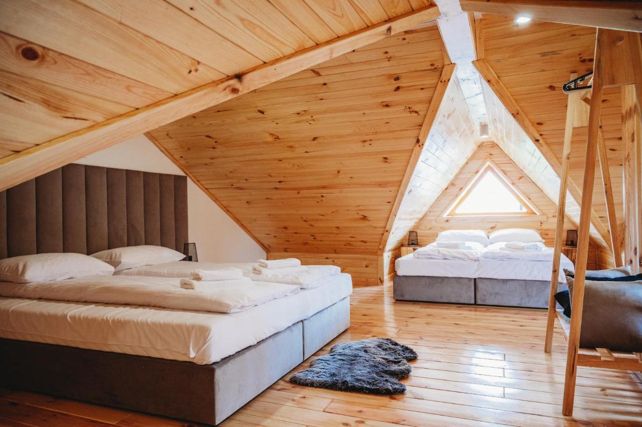 Osada Lesna - Z Basenem Villa *